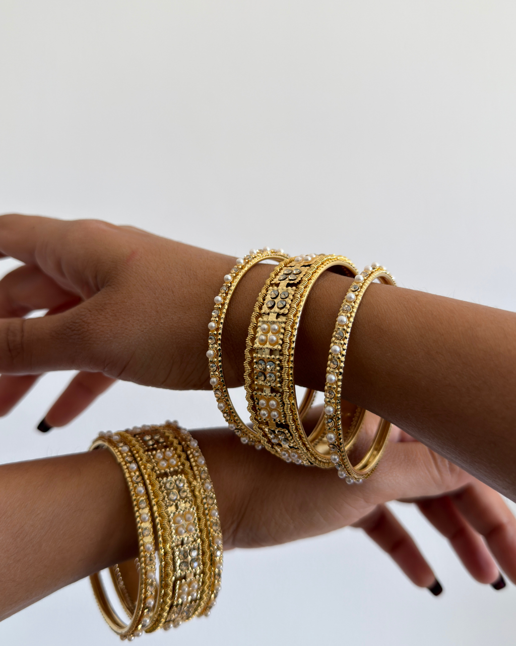 Traditional Pearl Crystal Bangle Set