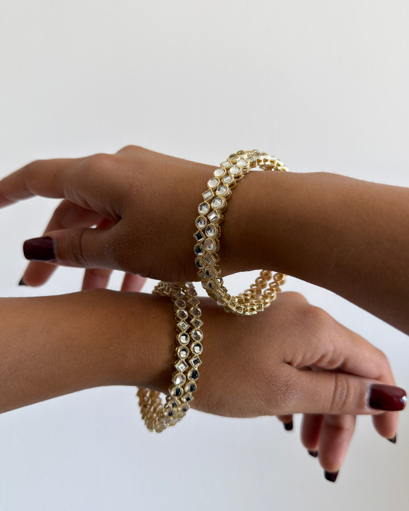 gemstone bangle in dubai, desi girl fashion in dubai, maximalist fashion, indian fashion, indian jewellery
