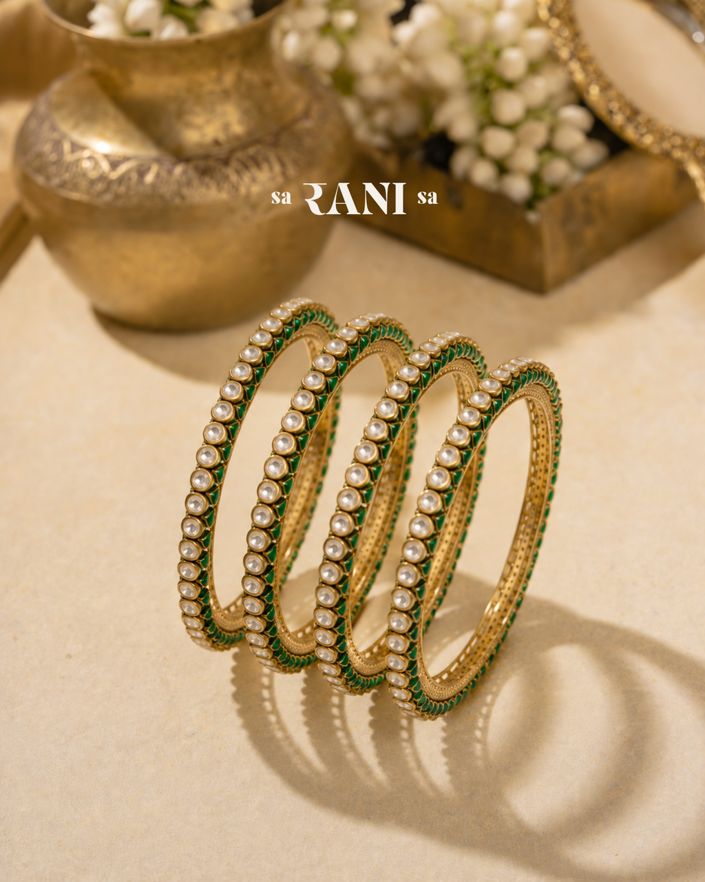 Kundan Emerald Bangle