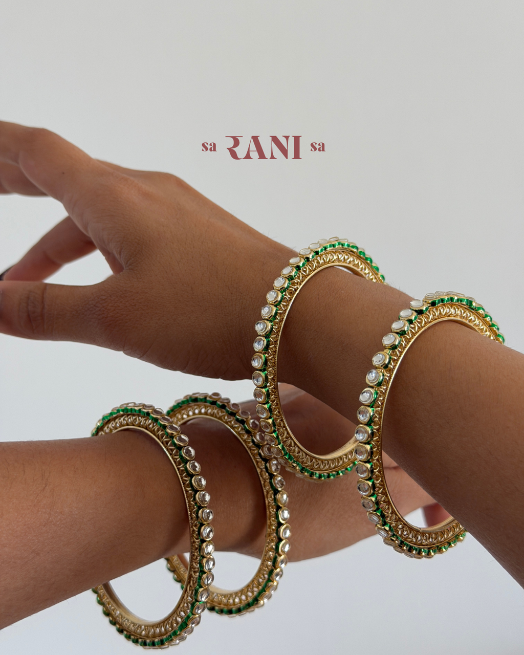 Kundan Emerald Bangle