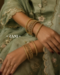Jaali Crystal Bangle